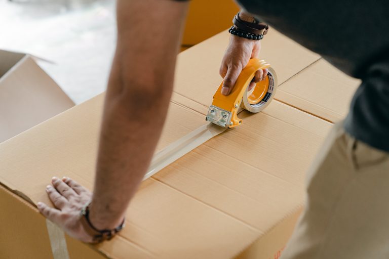 Dlaczego możliwość śledzenia paczki jest ważną funkcją
