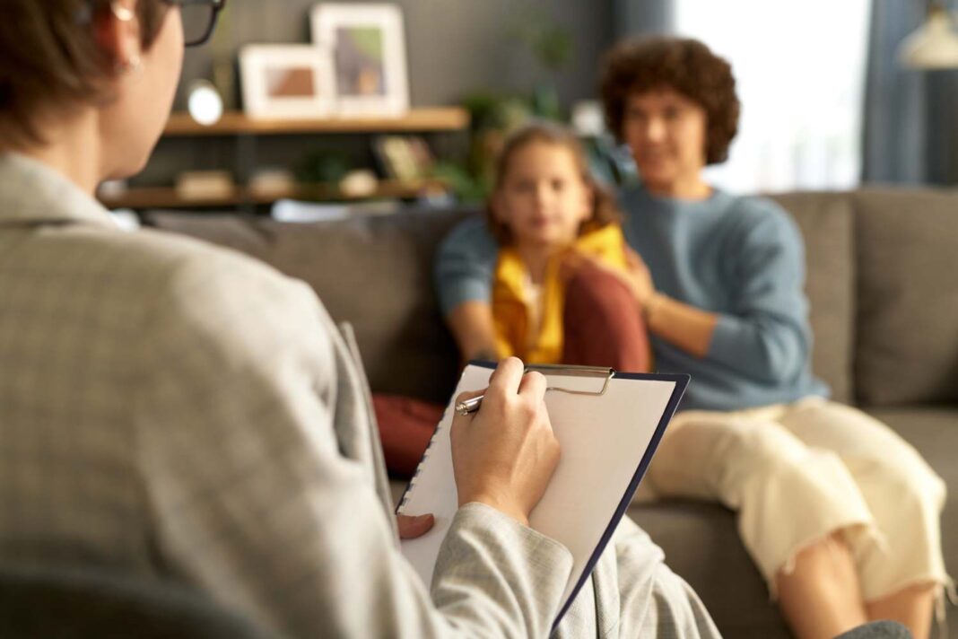 Gdy rozmowa z dzieckiem już nie wystarcza… Pomoc psychologa dla dzieci