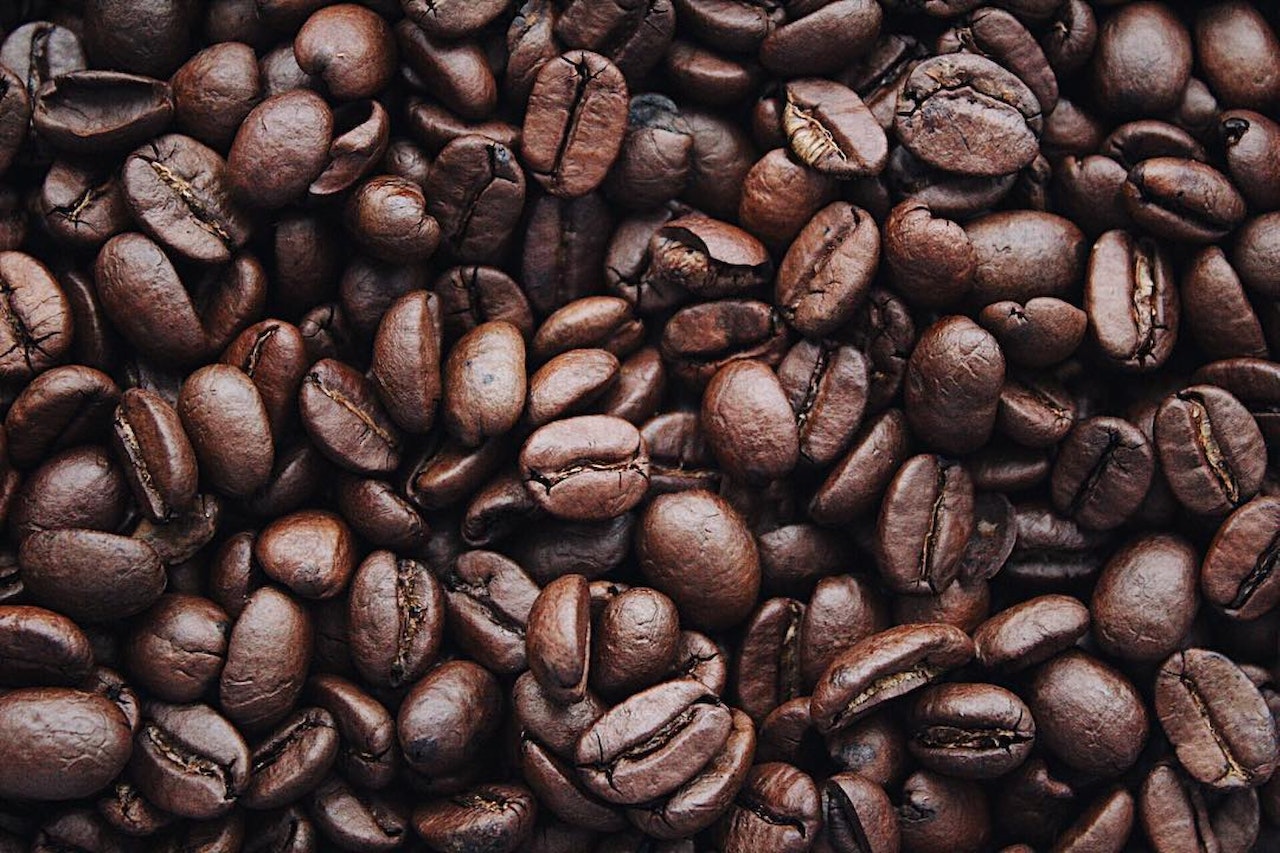 Kawa bezkofeinowa – skarbnica cennych składników dla Twojego zdrowia