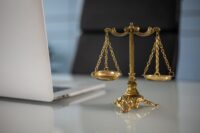 Alimenty w Warszawie - Co powinieneś wiedzieć przed spotkaniem z adwokatem