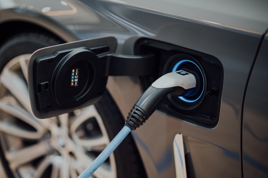 Jak obliczyć koszt ładowania samochodu elektrycznego? Praktyczne wskazówki i porady